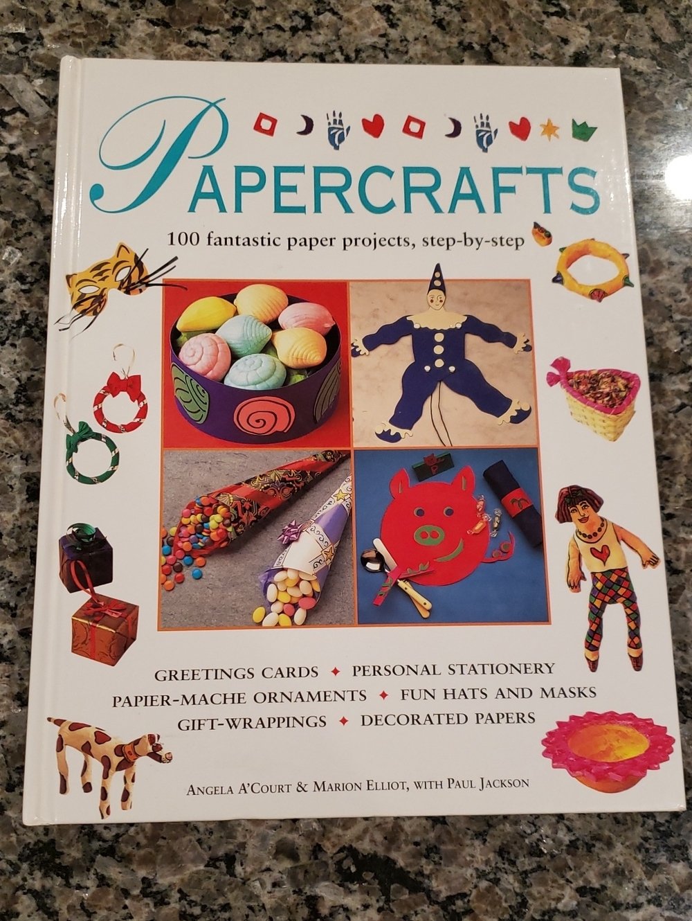 Papercrafts 100 Fantastic Paper Projects, Step-by-Step